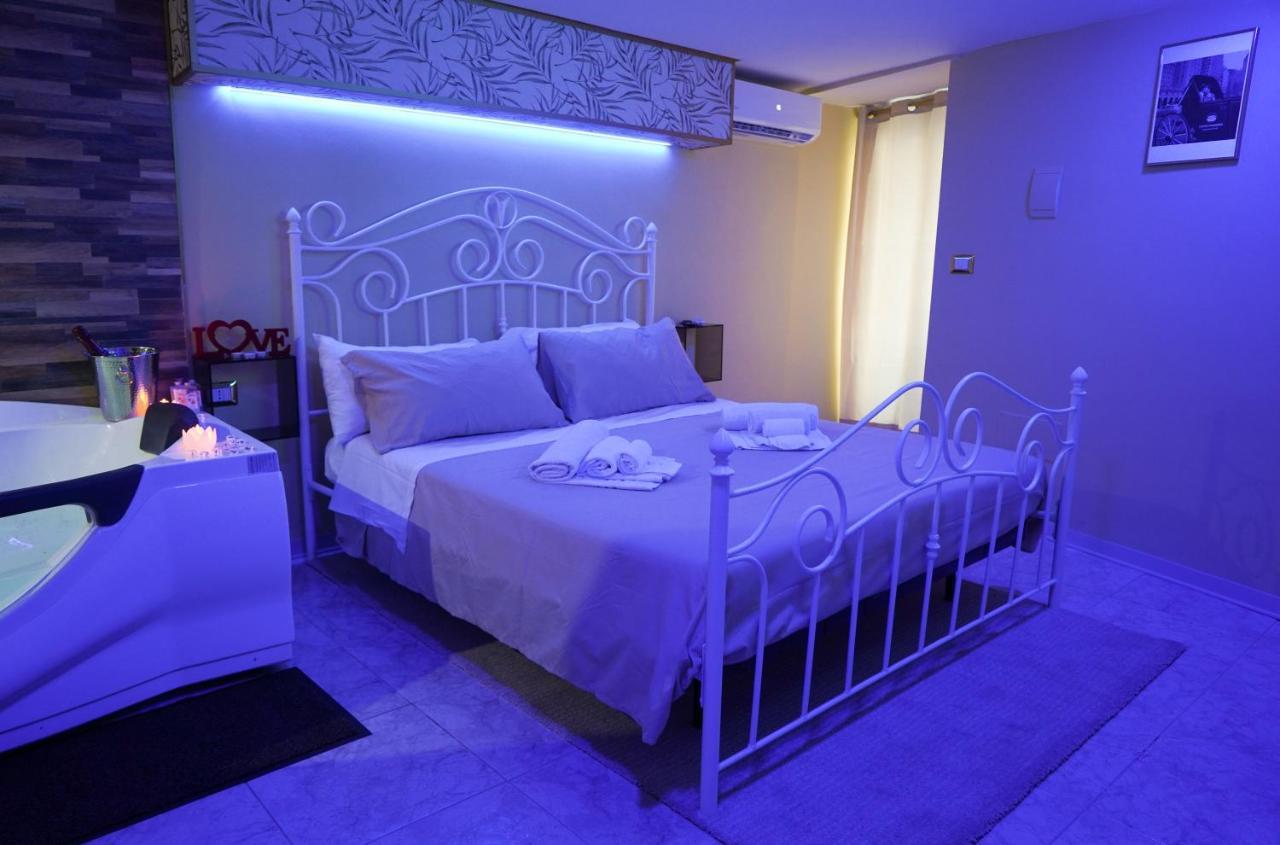 Corte Manzoni Independent Suite 卡塔尼亚 外观 照片